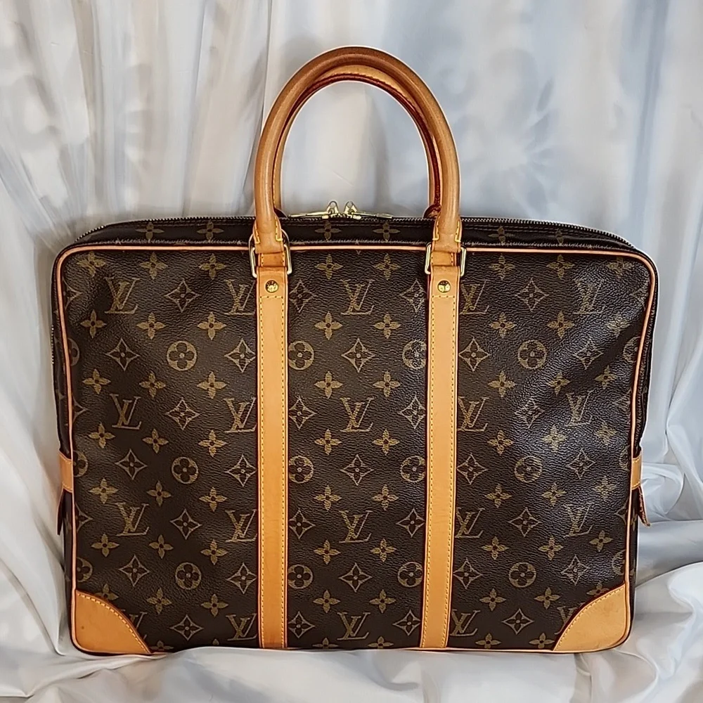 Authentic Louis Vuitton Porte Documents Voyage Bag